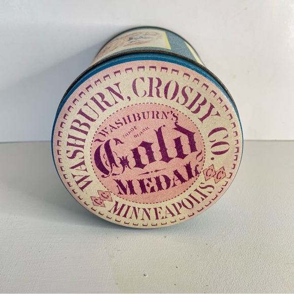 Gold Medal Flour Tin General Mills Vintage Round Tin with lid - Picture 3 of 11